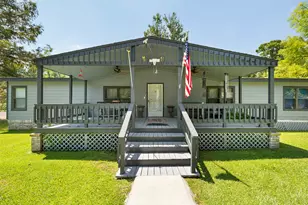 18798 S Rayburn Dr, Conroe, TX 77302 - Photo 2
