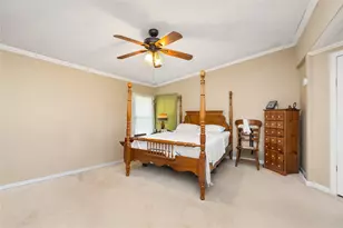18798 S Rayburn Dr, Conroe, TX 77302 - Photo 10