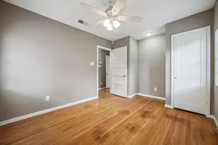 915 W 42nd St, Houston, TX 77018 - Photo 10