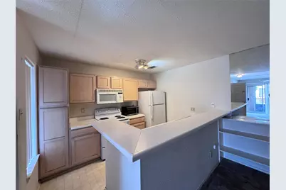 10555 Turtlewood Court #2209, Houston, TX 77072 - Photo 2