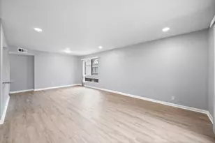 17202 Imperial Valley Dr, Houston, TX 77060 - Photo 4