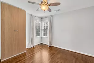 1004 Lawrence St, Houston, TX 77008 - Photo 16