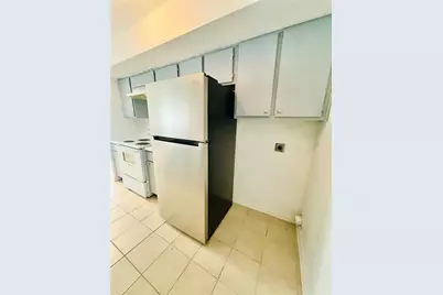 6633 W Airport Boulevard #1303, Houston, TX 77035 - Photo 6