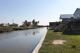 7115 W Hunter Dr, Hitchcock, TX 77563 - Photo 14