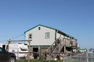 7115 W Hunter Dr, Hitchcock, TX 77563 - Photo 2