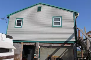 7115 W Hunter Dr, Hitchcock, TX 77563 - Photo 10