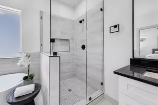 2410 Vaughn St, Houston, TX 77093 - Photo 18