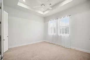 1744 W 25th St, Houston, TX 77008 - Photo 6