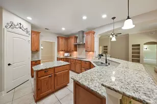 28235 Lazy Rock Dr, Houston, TX 77336 - Photo 2