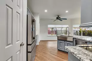 10459 Twin Circles Dr, Montgomery, TX 77356 - Photo 18