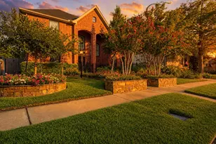 22919 Heathercroft Dr, Katy, TX 77450 - Photo 2