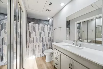 220 E 8th Street, Houston, TX 77007 - Photo 24