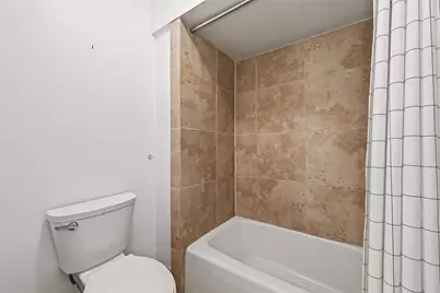 822 Merrick Drive, Sugar Land, TX 77478 - Photo 20