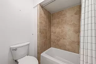822 Merrick Dr, Sugar Land, TX 77478 - Photo 20