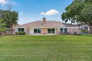 822 Merrick Dr, Sugar Land, TX 77478 - Photo 24