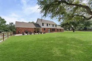 33014 Grove Park Dr, Waller, TX 77484 - Photo 32