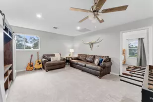 33014 Grove Park Dr, Waller, TX 77484 - Photo 24