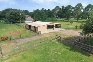 33014 Grove Park Dr, Waller, TX 77484 - Photo 36