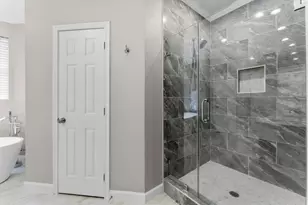 33014 Grove Park Dr, Waller, TX 77484 - Photo 20