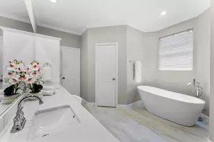 33014 Grove Park Dr, Waller, TX 77484 - Photo 20