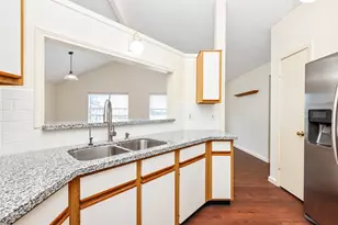 10907 Allison Bend Ct, Houston, TX 77086 - Photo 10
