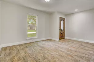16706 Schooners Way, Friendswood, TX 77546 - Photo 2