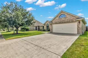 3565 Grayson Ln, Beaumont, TX 77713 - Photo 2