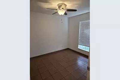 5510 NW Circlegate Drive NW, Spring, TX 77373 - Photo 8