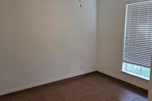 5510 NW Circlegate Dr NW, Spring, TX 77373 - Photo 8