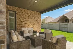 2426 Peach Oak Xing, Manvel, TX 77578 - Photo 4