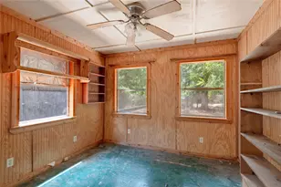 8 Creek Rd, Huntsville, TX 77320 - Photo 18