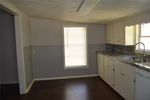 110 Cedar St, Highlands, TX 77562 - Photo 14