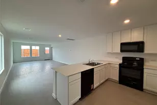 553 Falling Cave Dr, Willis, TX 77378 - Photo 8