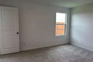 553 Falling Cave Dr, Willis, TX 77378 - Photo 18