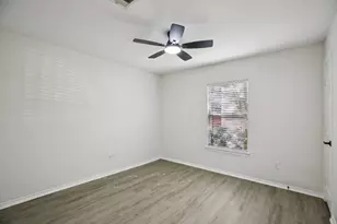 1705 Stuart St, Houston, TX 77004 - Photo 24