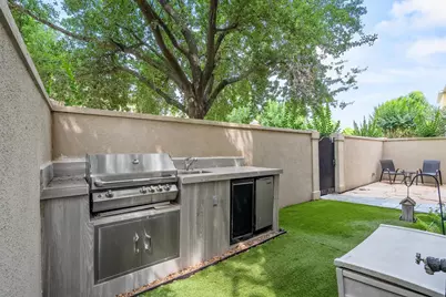 5507 Val Verde Street, Houston, TX 77056 - Photo 8