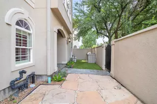 5507 Val Verde St, Houston, TX 77056 - Photo 4