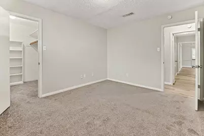 12614 Rocky Hill Drive, Houston, TX 77066 - Photo 10