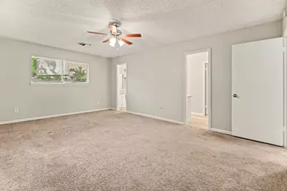 12614 Rocky Hill Drive, Houston, TX 77066 - Photo 18