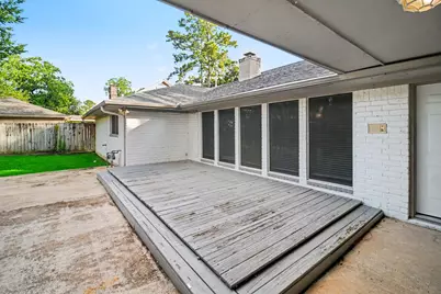 12614 Rocky Hill Drive, Houston, TX 77066 - Photo 36