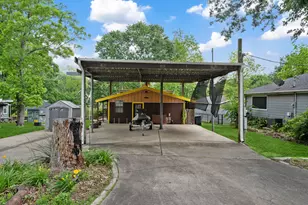 148 Sandpiper Dr, Livingston, TX 77351 - Photo 2