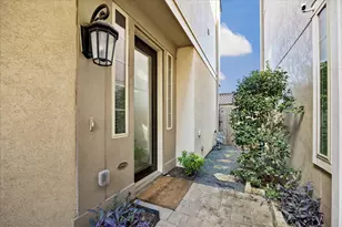 8306 Ginger Oak St, Houston, TX 77055 - Photo 2