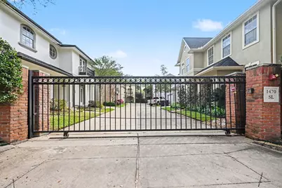 1470 Springrock Lane #6, Houston, TX 77055 - Photo 32