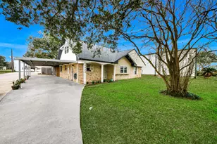 2534 Garden Rd, Pearland, TX 77581 - Photo 2