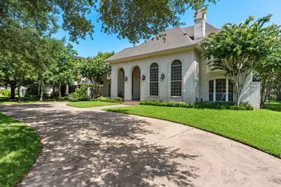 5318 Valerie Street Street, Bellaire, TX 77401 - Photo 2