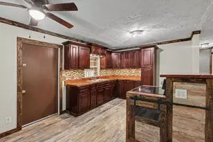 615 Elk Dr, Crosby, TX 77532 - Photo 8