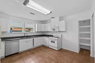 5311 Perry Ave, Galveston, TX 77551 - Photo 24