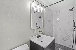 5311 Perry Ave, Galveston, TX 77551 - Photo 16
