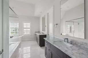 8743 Oak Kolbe Ln, Houston, TX 77080 - Photo 14