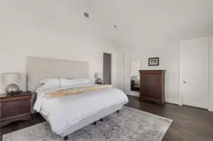 8743 Oak Kolbe Ln, Houston, TX 77080 - Photo 12